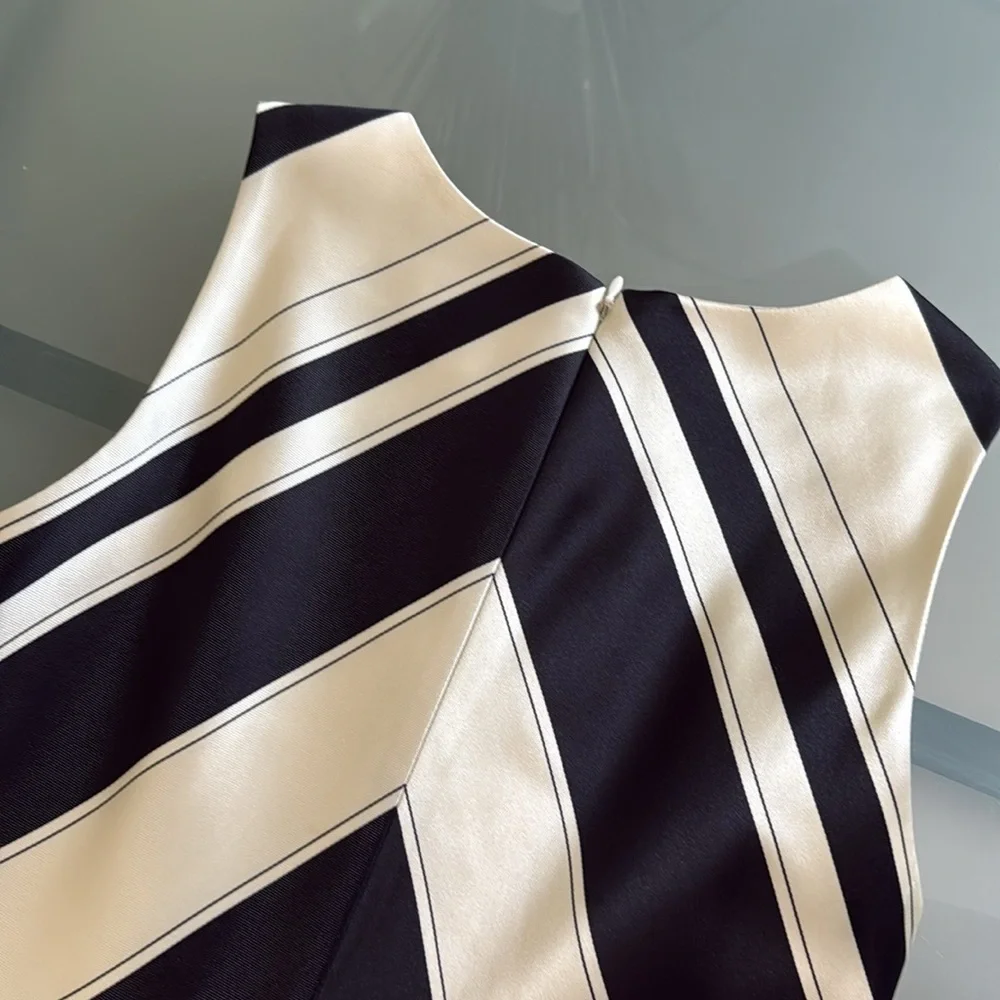 Like NEW Anthropologie Moulinette Souers Wedding Guest Dress size 0 - Picture 11 of 11